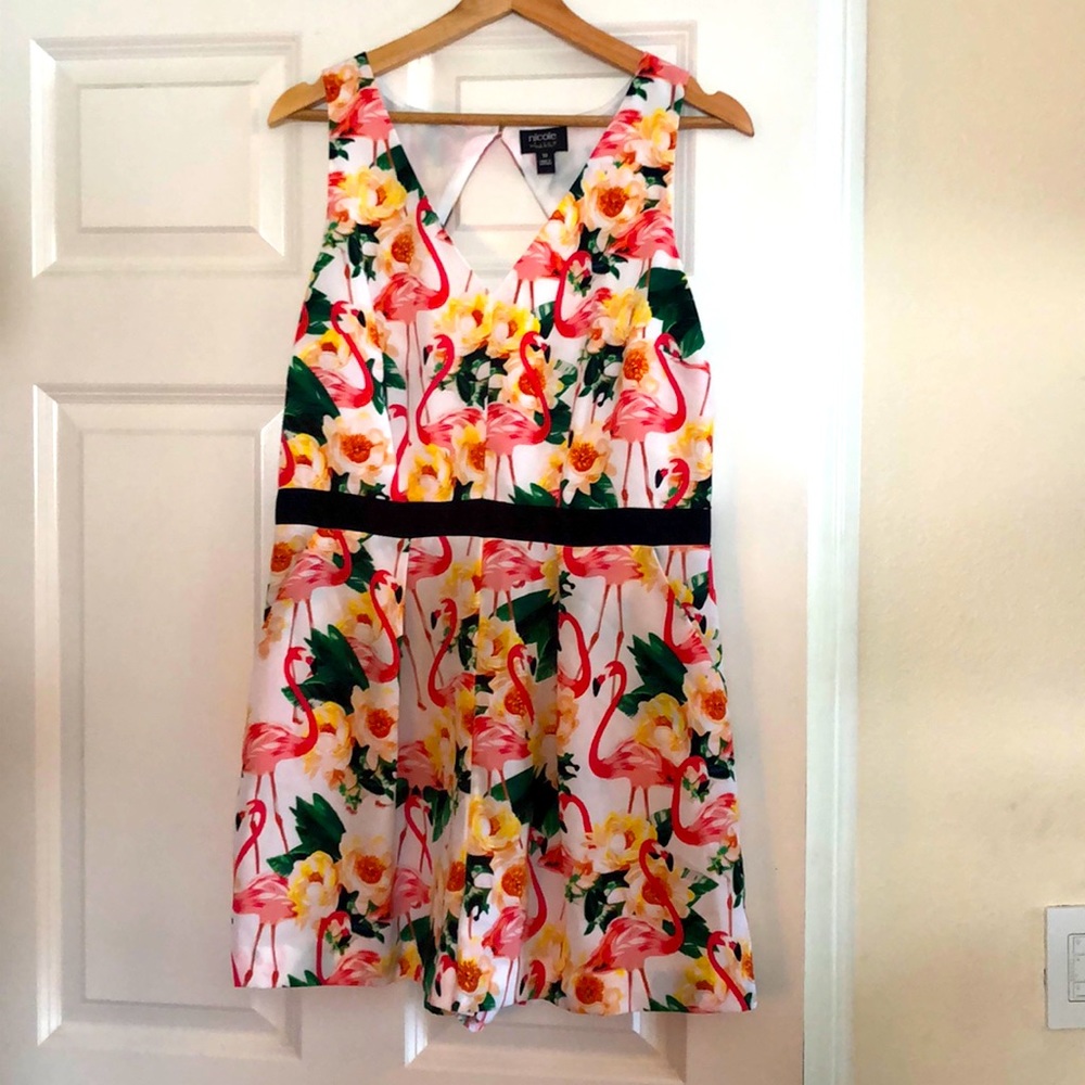 🦩🦩Flamingo Tiki Romper Shorts with Pockets! 🦩🦩 EUC Nicole Miller